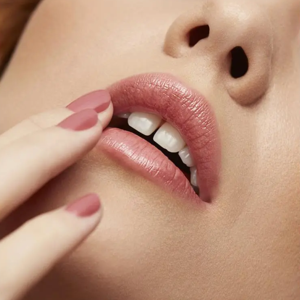 Revlon Super Lustrous Glass Shine Lipstick 3.1g - 020 Nude Illuminator
