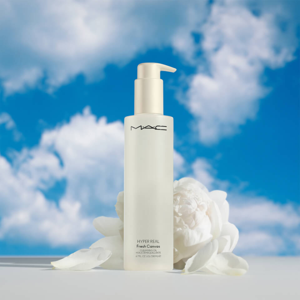 MAC Hyper Real Fresh Canvas Cleansing Oil 200mL
