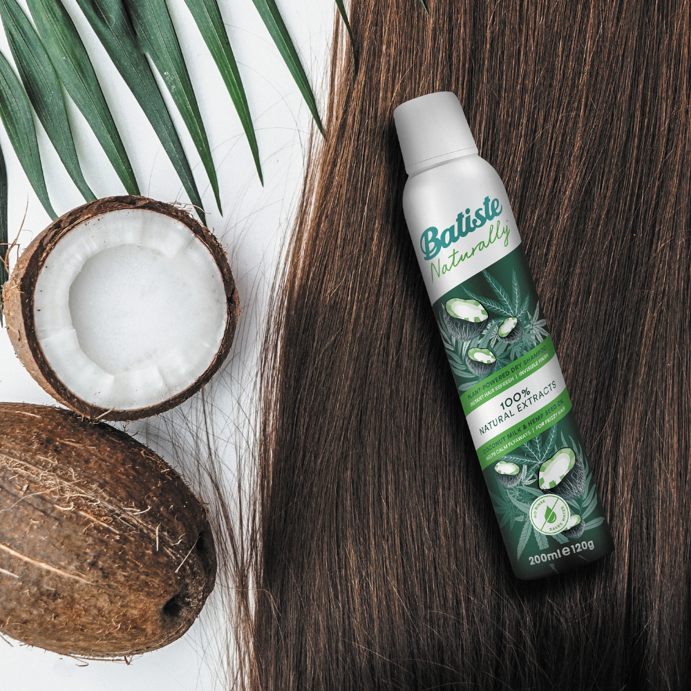6 x Batiste Naturally Dry Shampoo Coconut Milk & Hemp Seed Oil 200mL