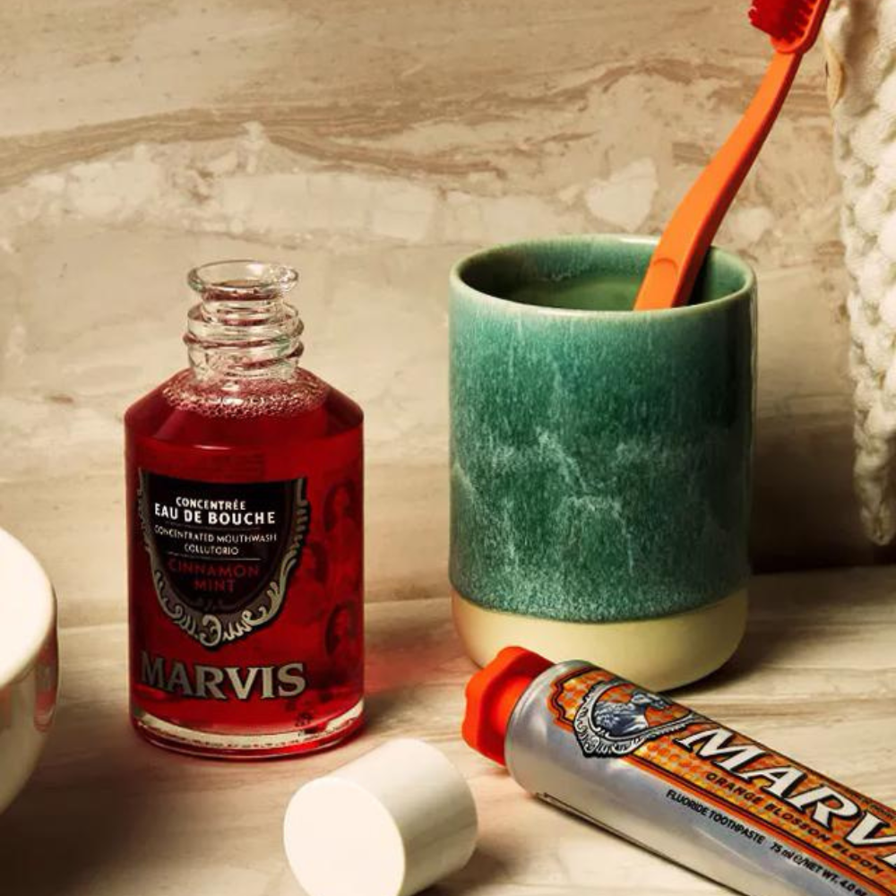 Marvis Mouthwash Concentrate 120mL - Cinnamon Mint