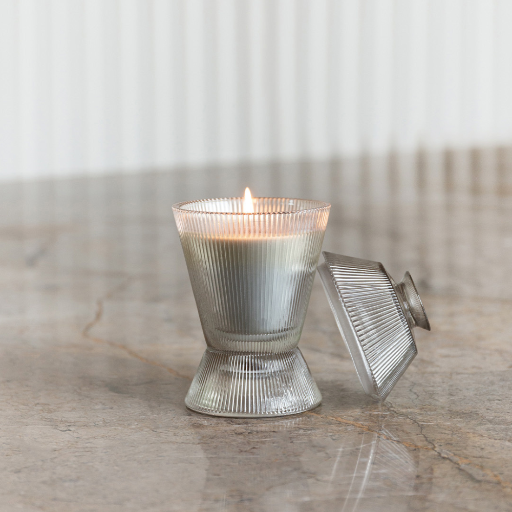 The Aromatherapy Co. Maison Candle 250g - Citrus & Vetiver Woods