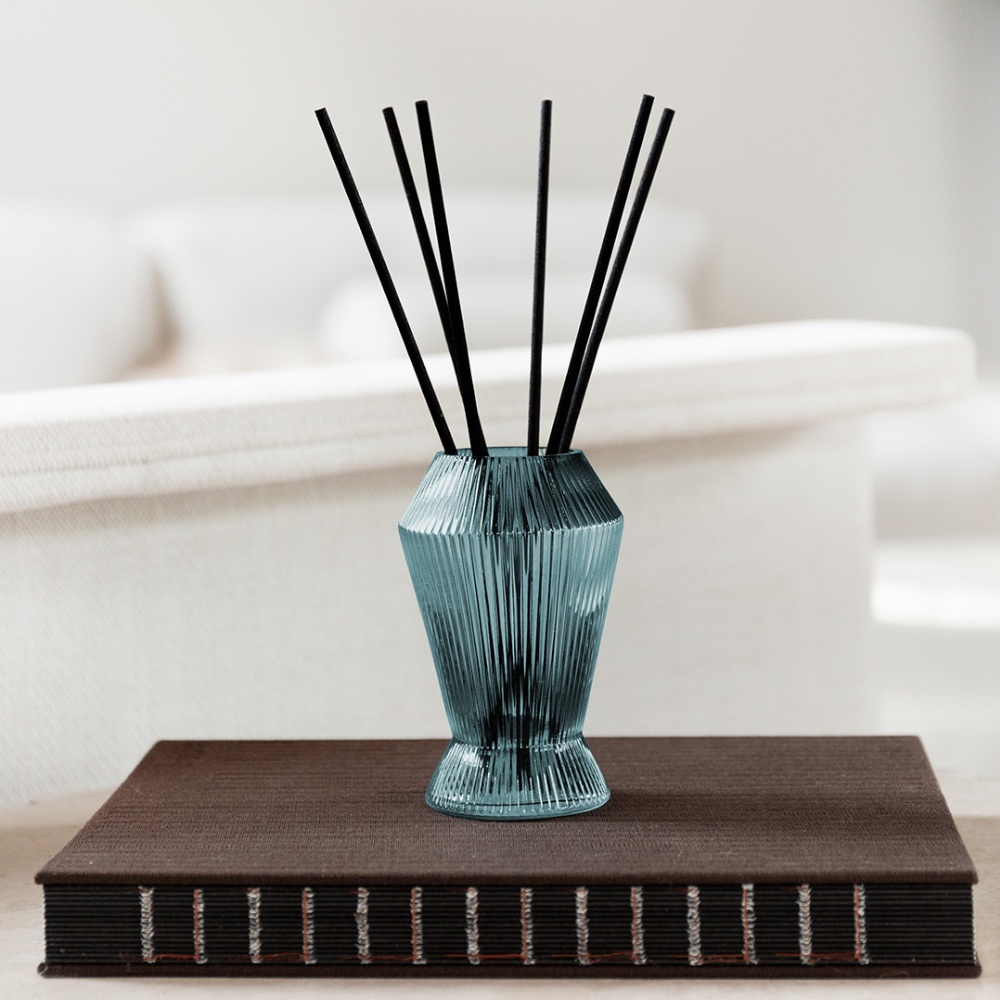 The Aromatherapy Co. Maison Diffuser 200mL - D'Anjou Pear & Suede
