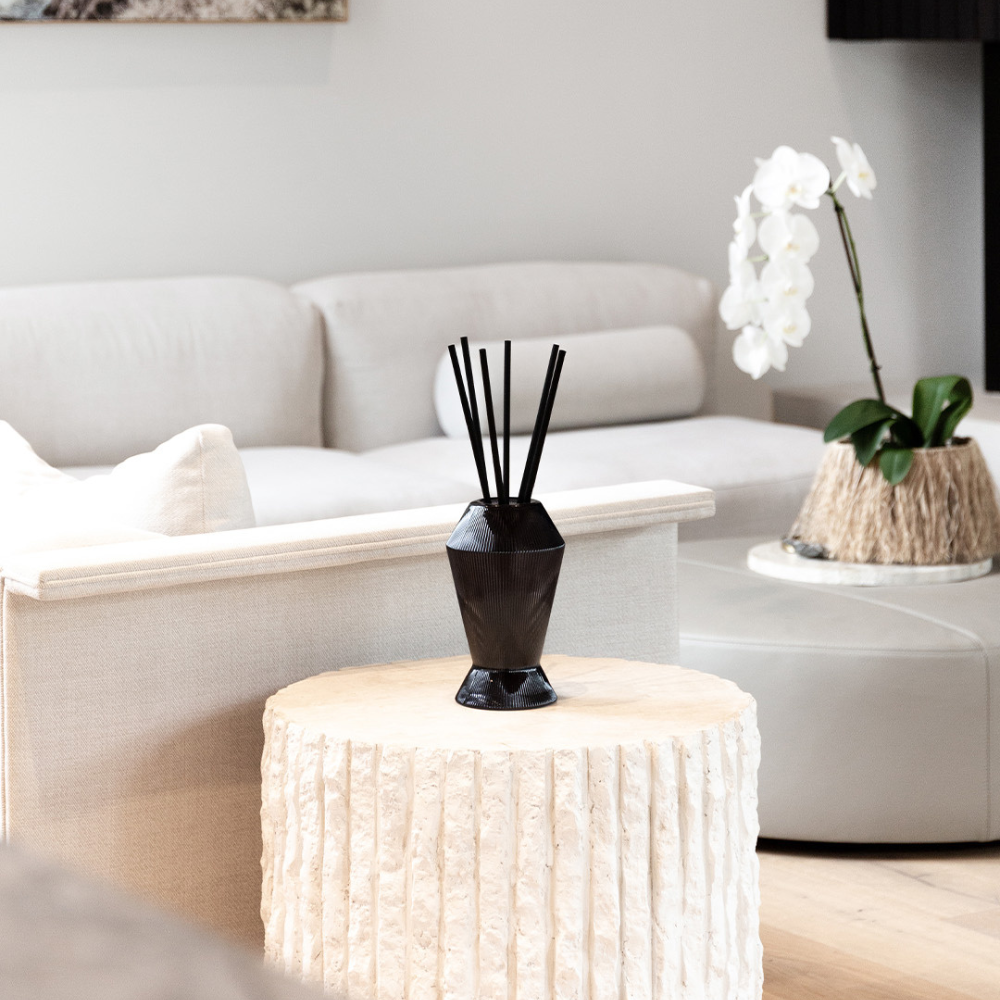 The Aromatherapy Co. Maison Diffuser 800mL - Vanilla & Cardamon